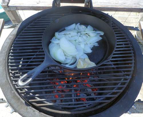 kamado joe smoky balsamic grilled onions